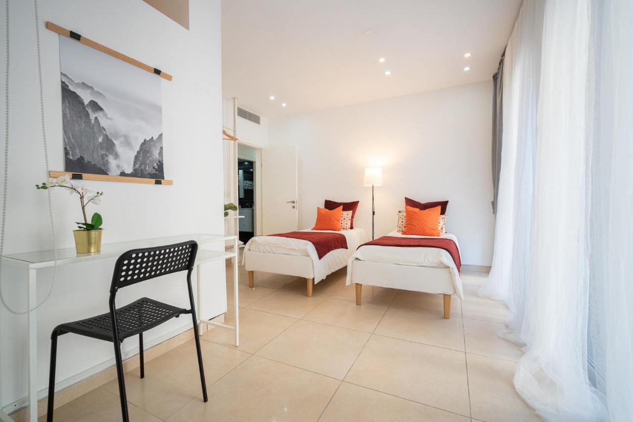 Harav Kuk Modern Apartment By Nimizz Jerusalem Ngoại thất bức ảnh