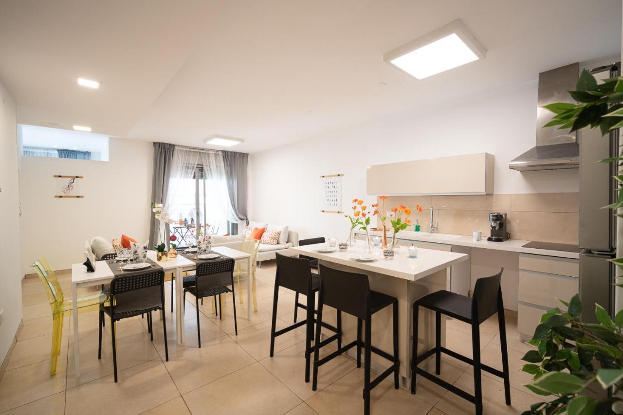 Harav Kuk Modern Apartment By Nimizz Jerusalem Ngoại thất bức ảnh